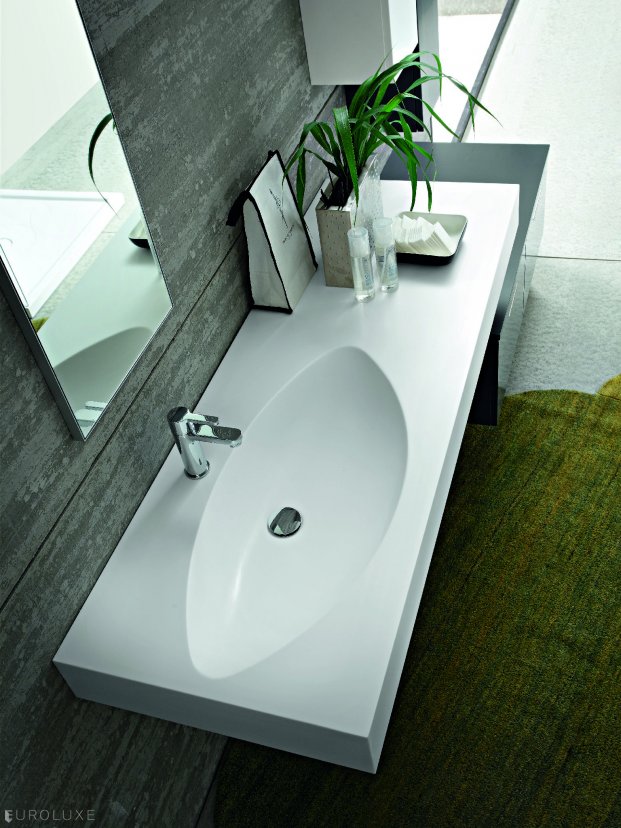 Play - bathroom accessories, Italian bathroom, Play bathroom, , modern interior, bathroom tile, bathroom d????cor, contemporary bathroom, bathroom bench, bathroom armoire, bathroom mirrors