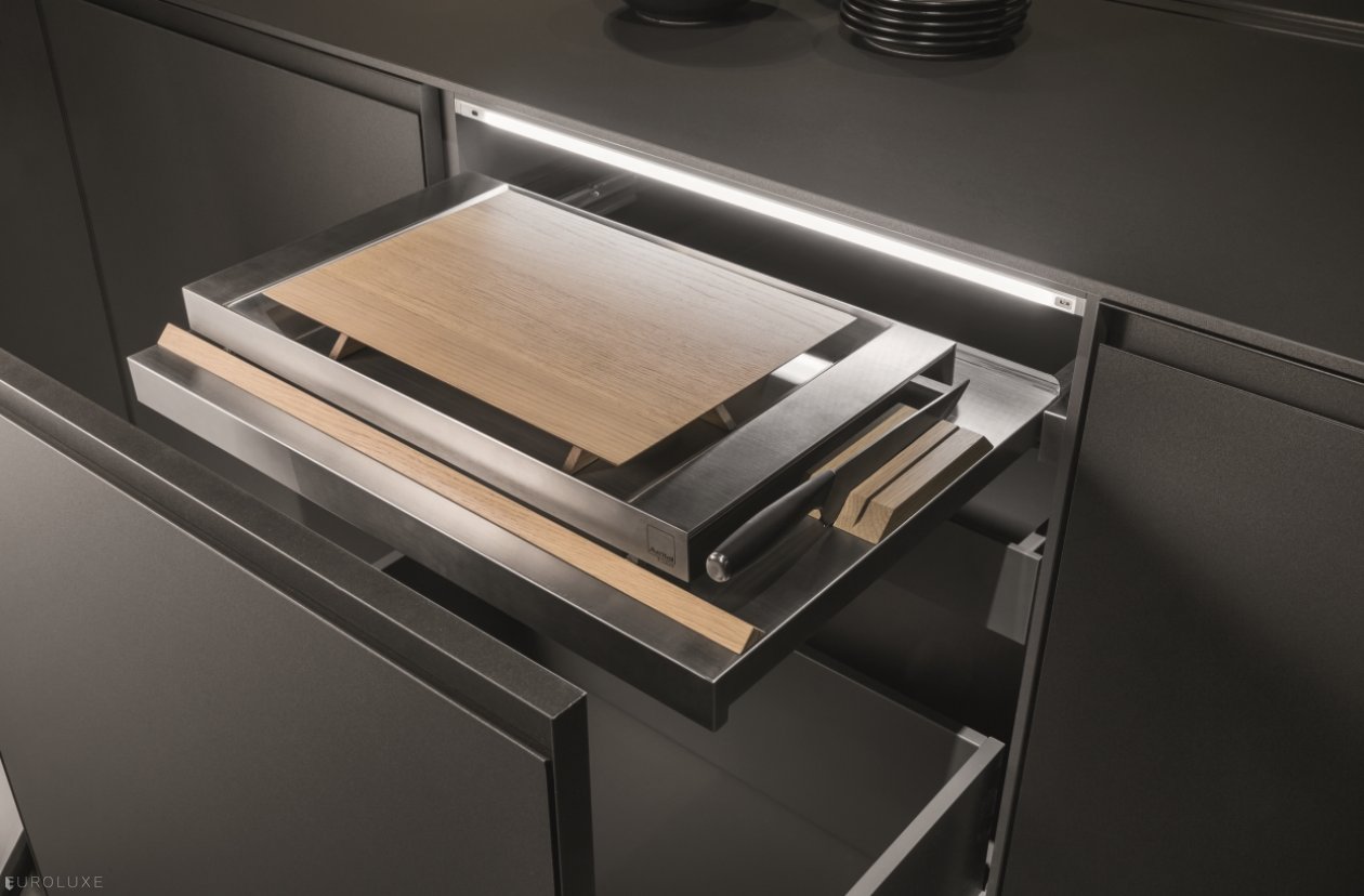 AK 08 in Fenix Biombo Doha - modern kitchen cabinets, modular kitchen, european kitchen cabinets, ak project arrital, contemporary kitchen, italian cabinets, dining furniture, black kitchen, modern design, italian, arrital cabinets chicago, kitchen Chicago, urban interior, minimalistic kitchen