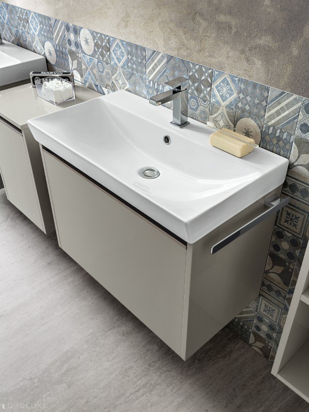 Movida - bathroom tile, bathroom accessories, bathroom cabinets, bathroom mirrors, , bathroom bench, bathroom d????cor, bathroom armoire, Movida Bathroom, bathroom vanities
