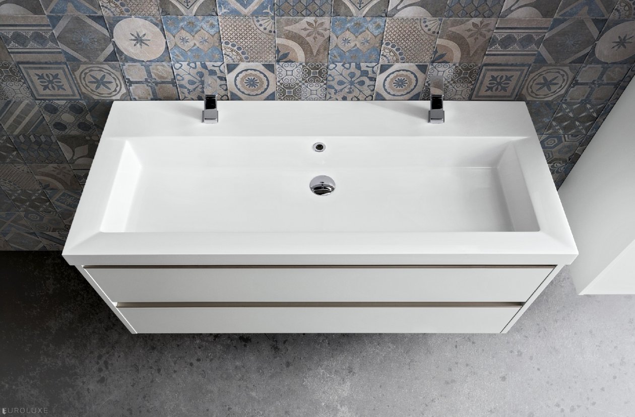 Movida - bathroom tile, , bathroom mirrors, bathroom armoire, bathroom accessories, Movida Bathroom, bathroom d????cor, bathroom bench, bathroom cabinets, bathroom vanities