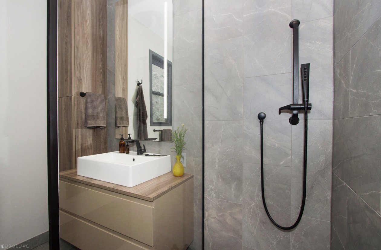 Chicago | East Village Kitchen & Master Bath - Italian laminated cabinets, Modern laminated kitchen
