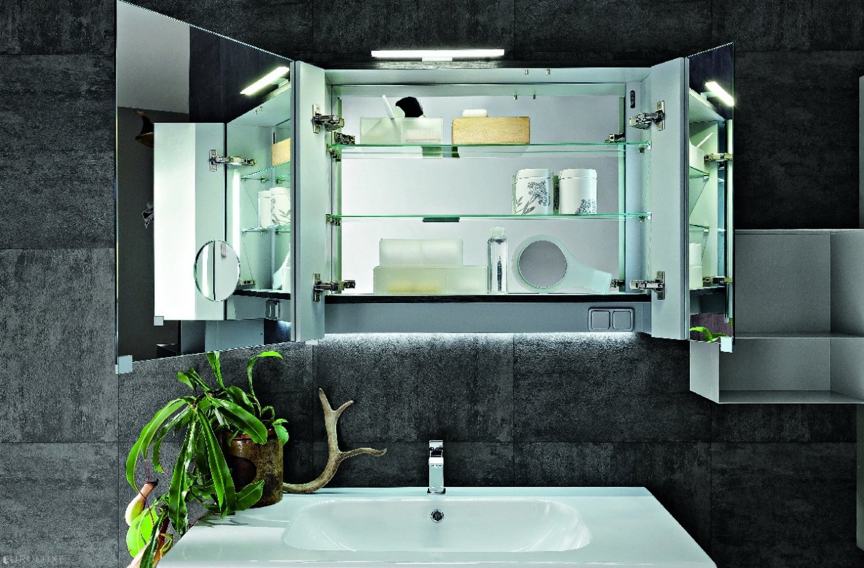 Ryo - bathroom bench, bathroom accessories, bathroom decor, bathroom armoire, bathroom ensembles, Ryo Bathroom, bathroom bidet, , bathroom chandeliers, bathroom doors, bathroom tile