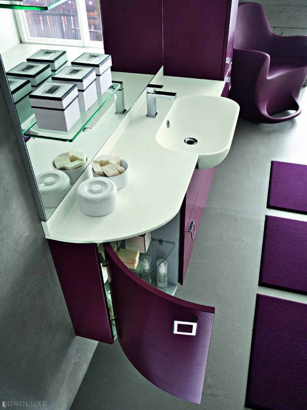 Play - bathroom bench, contemporary bathroom, Play bathroom, bathroom armoire, bathroom tile, bathroom d????cor, bathroom mirrors, , Italian bathroom, bathroom accessories, modern interior