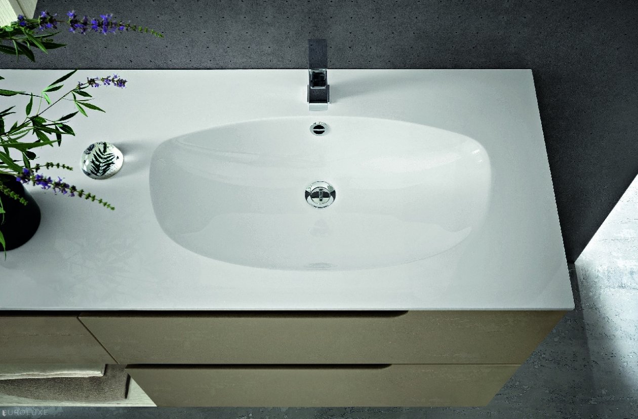 Ryo - , bathroom armoire, bathroom tile, bathroom chandeliers, bathroom ensembles, bathroom bench, bathroom doors, bathroom bidet, bathroom decor, bathroom accessories, Ryo Bathroom