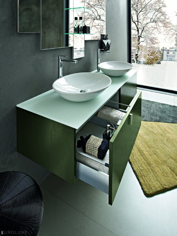 Play - bathroom armoire, bathroom tile, bathroom bench, , bathroom accessories, Italian bathroom, Play bathroom, modern interior, bathroom d????cor, contemporary bathroom, bathroom mirrors