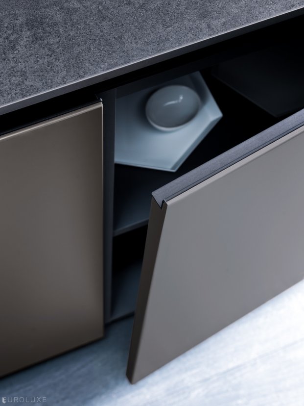 Moka - european kitchen, minimalistic kitchen, modern kitchen, italian kitchen, modern european kitchen, chicago kitchen cabinets, Pedini, Moka