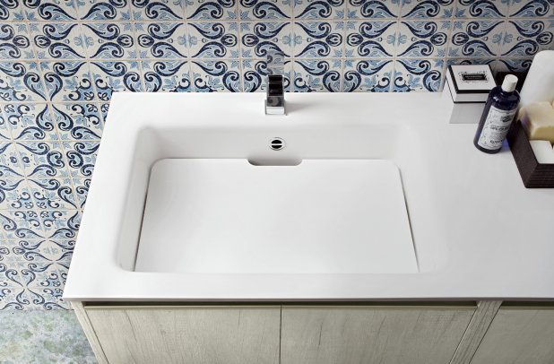 Movida by Cerasa - bathroom cabinets, bathroom vanities, bathroom mirrors, bathroom tile, bathroom accessories, Movida Bathroom, bathroom bench, bathroom d????cor, bathroom armoire, 